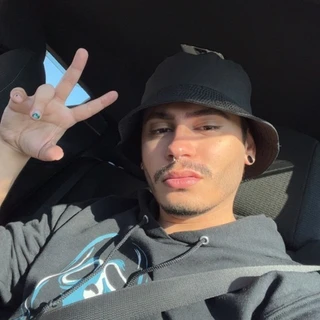 Miles | Solo Content