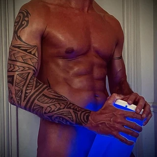 🔞 MilitaryGAYXXL (21CM) 🔞🍆💦🍑🏳️‍🌈