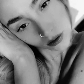 𝗬𝗼𝘂𝗿 𝘀𝗮𝗳𝗲 𝗽𝗹𝗮𝗰𝗲 💖