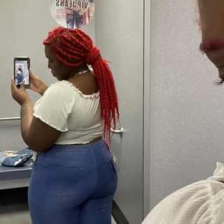 Mimi Nasty👅