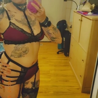 Miss dirty hippy