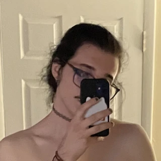 Lexi 👽