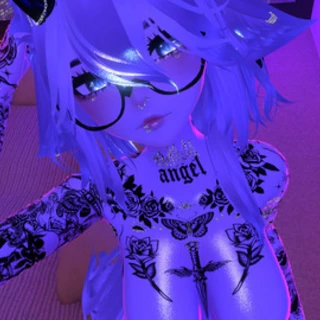 Luna ♡ (not active)