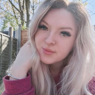 𝑀𝑖𝑠𝑠 𝐷𝑒𝑠𝑖𝑟𝑒 🌹