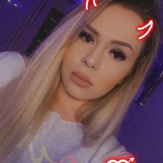 Khloe