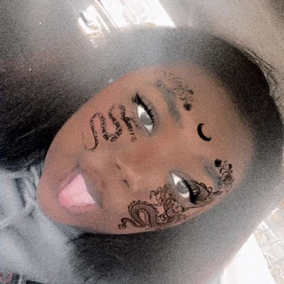 Nia