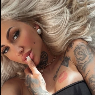 👸🏼