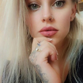Missy🌹🍒