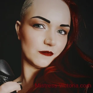 Mistress Victoria DeVil *** FemDom