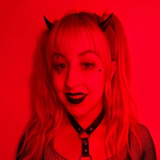 𖤐 V E G A 𖤐