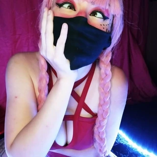 Mo-Mo-Chan