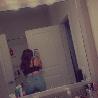 Moni🤍