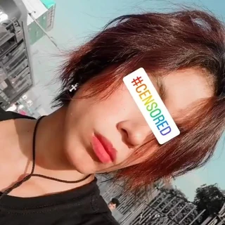 Momo 恋