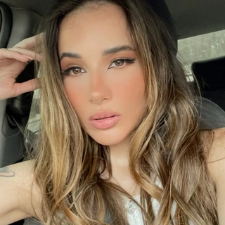 ꧁✿🌸⊱ Monica Moore ⊱🌸✿꧂