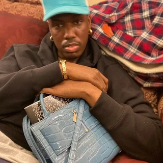 Mr. Eric Author Profit