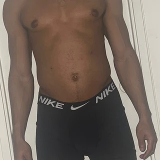 Mr.Skinnydicc🍌😈