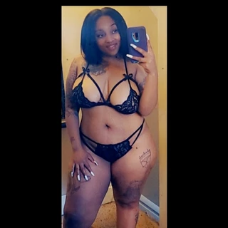 PETTY🖤