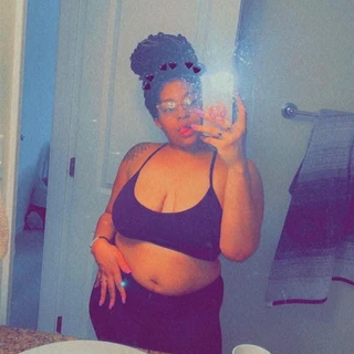 Ms.Peachees 🍑