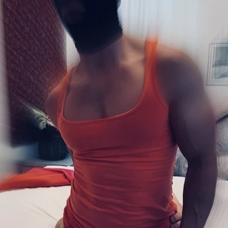MuscleTwink