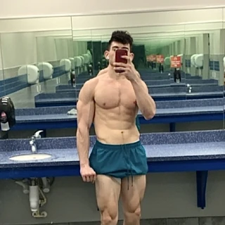 Muscle Boiii