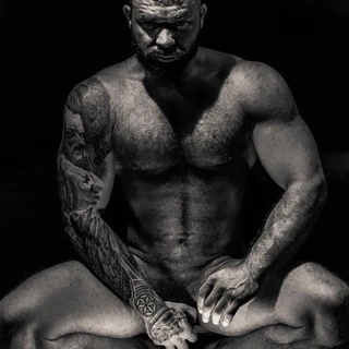 MuscleHunkJason_free