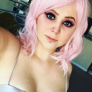 Jess Lookin