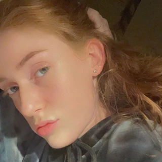 Emma Ginger 👄