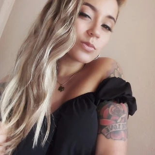 Nana 🌹