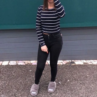 Nancy 🖤