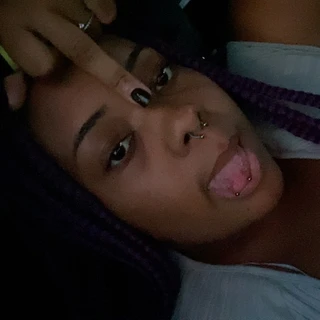 💋