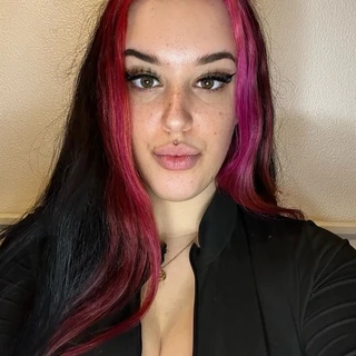 MIA 🖤
