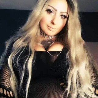 Nikki Monroe