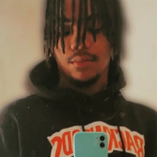 Officially Nellz