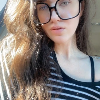 NerdyLilBirdie