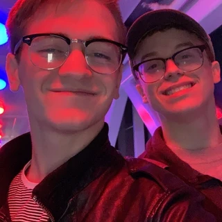 Nicky and Alex 💕 30% OFF 💕