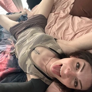 nicole🖤🤍