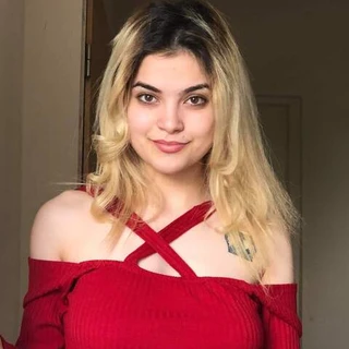 Nicole Rose 🌹