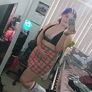 Nicolette Hope