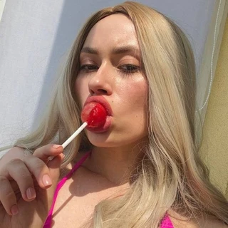 ❣️ Nika 🍒