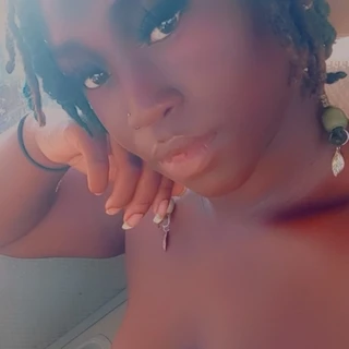 Nikki Thee Beauty