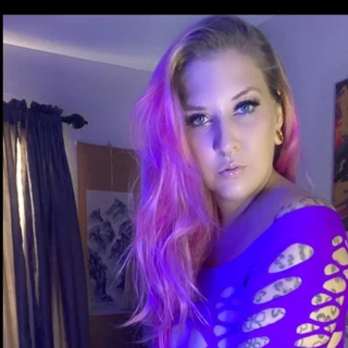 Nikki Pinx