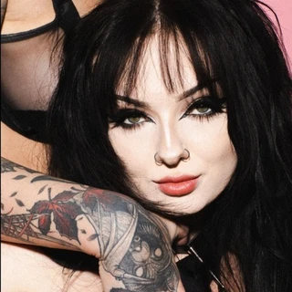 Nikki Bitez 🦇