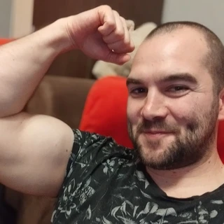 𝗡𝗜𝗞𝗢𝗦𝗧𝗘𝗥𝗢𝗡𝗘 💪👑