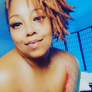 Nisha Swallowz