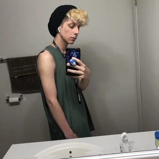 Noah Davison😜🥀