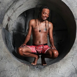 Noah Pain ©