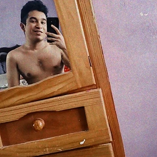 noe larios