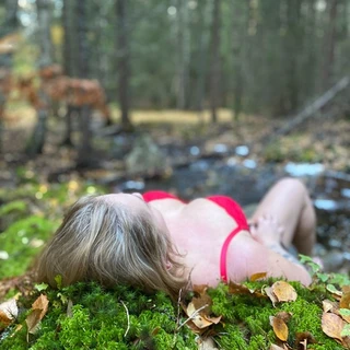 Norwegian stepmom exclusive