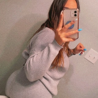 🥳