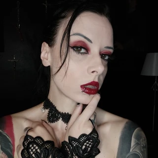 🕷️ 𝕷𝖆𝖉𝖞 𝕺𝖇𝖘𝖈𝖚𝖗𝖊 🕸️